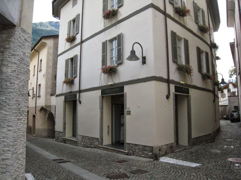 Western Signature Collection Hotel Tirano