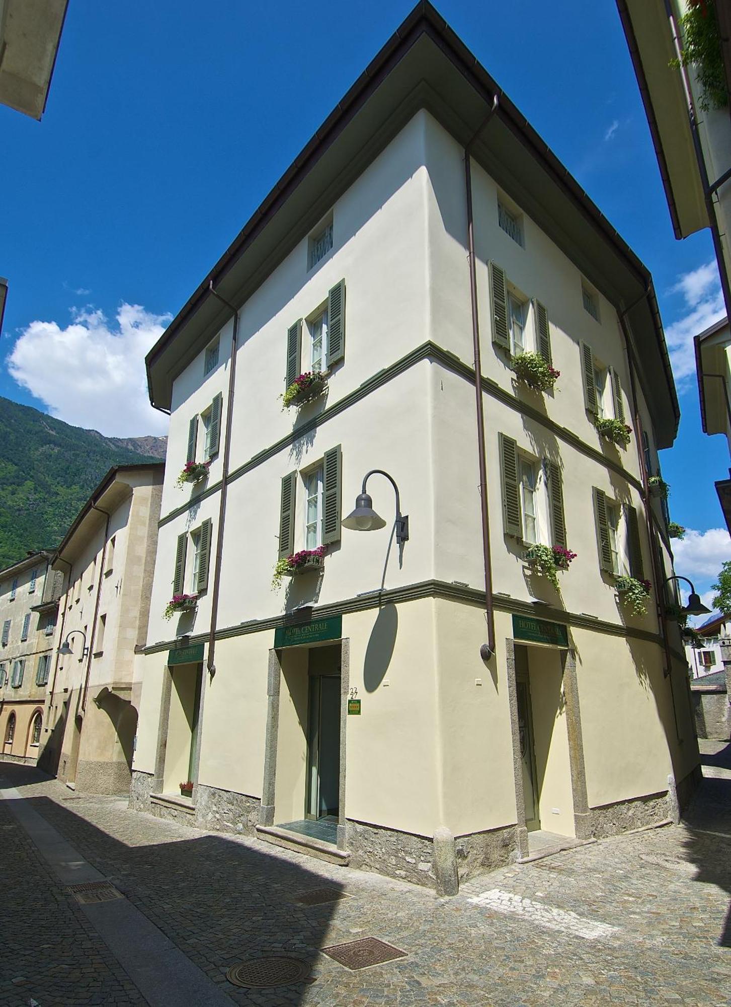 Western Signature Collection Hotel